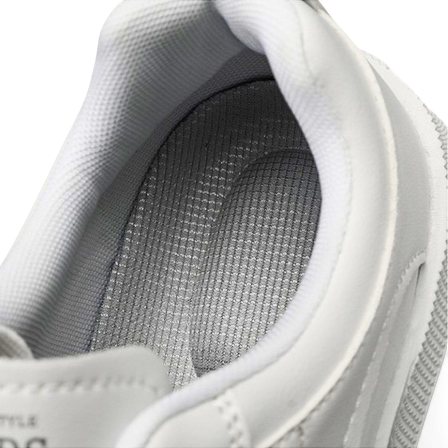 Baskets Minimalistes Blanches Pour Homme | À Lacets