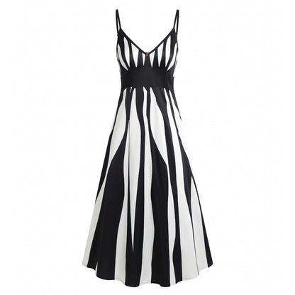 Robe femme en coton col V à fines bretelles pour le printemps