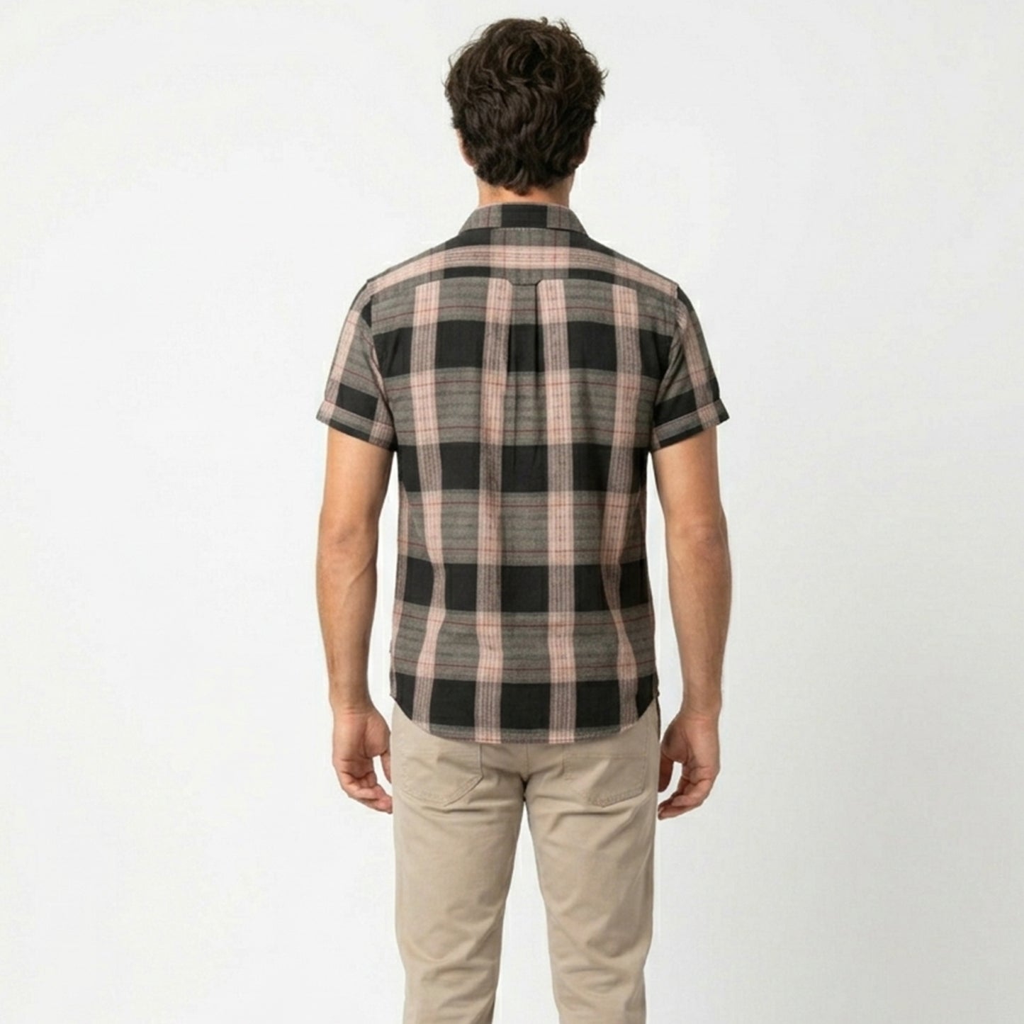 Chemise homme coton col rabattu à carreaux décontractée