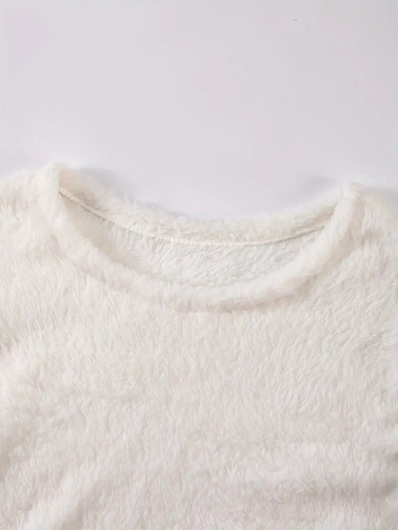 Sweatshirt Femme Capuche Duveteux – Confort Festif et Élégant 7