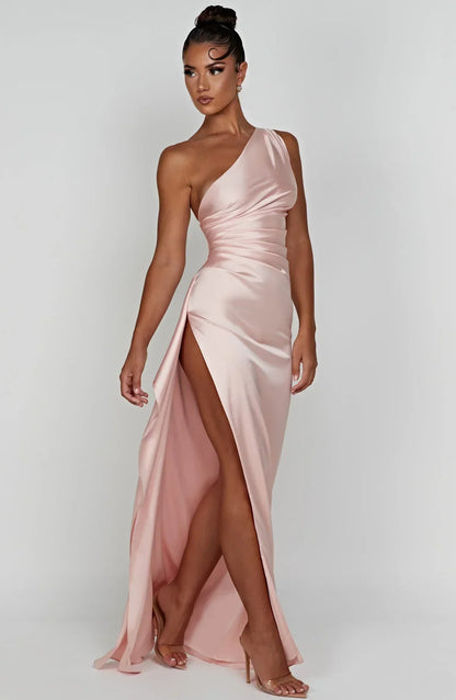 Robe De Soirée Pour Femme À Une Épaule | Dos Nu