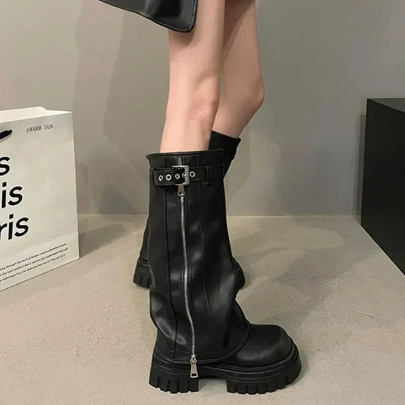 Bottes À Plateforme Et Boucle Pour Femme | Hiver
